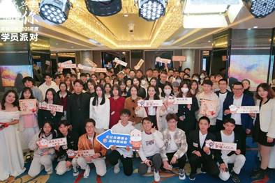 说明: d9d6ad304f71b8698b0f4ea1256863d